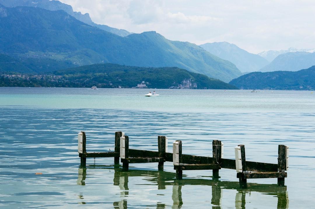Déménagement Annecy - Photo de Annecy montrant Vue de la ville. Zone couverte par les déménageurs professionnels Moverz.